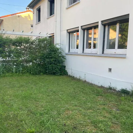 Cozy Oasis: Quiet 2-Room Apartment with Terrace and Free Parking Toulouse Exterior photo